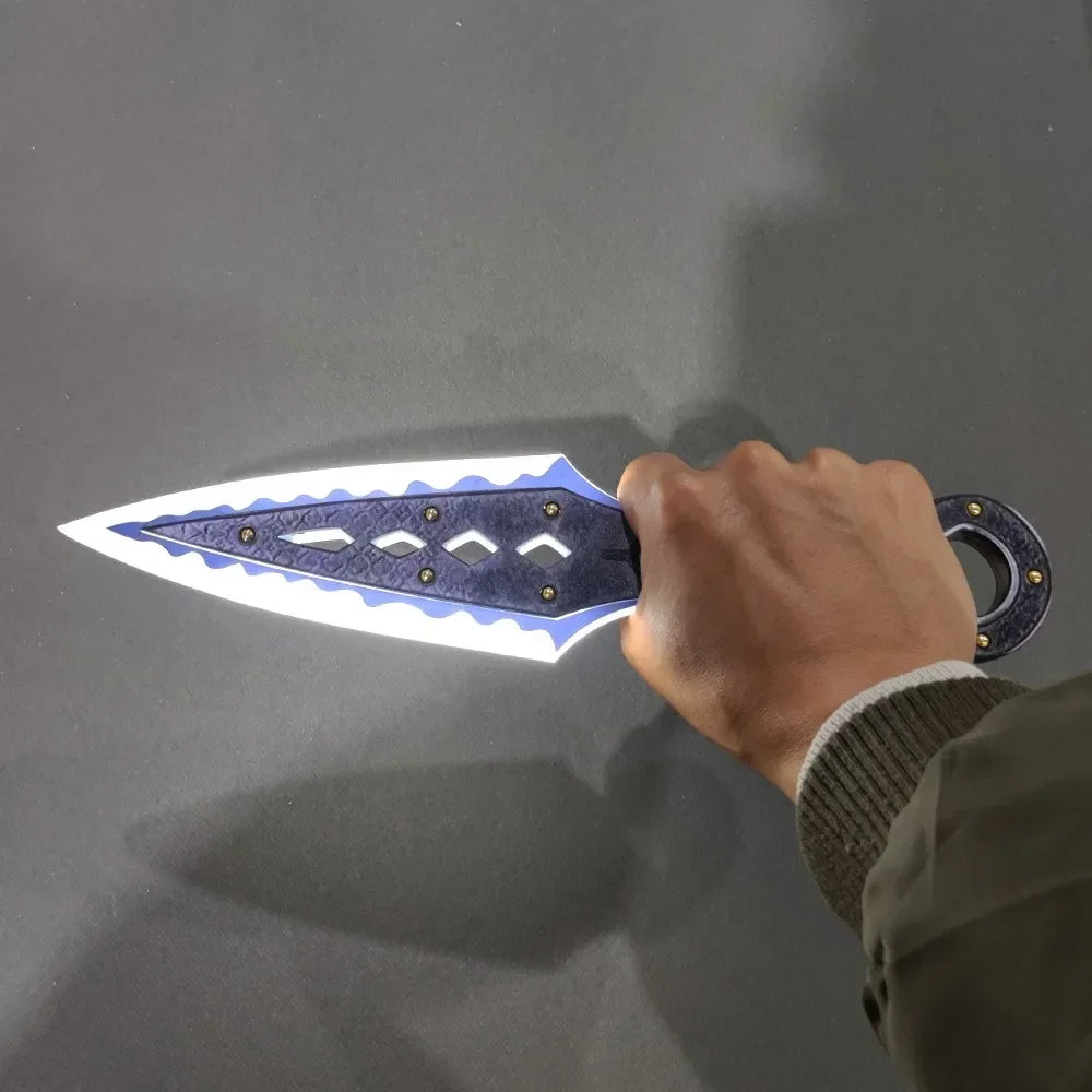 Apex Legends Heirloom Wraith Kunai Plastic Luminous Cosplay Game Swords Anime Figures Model Collection Toy for Kids