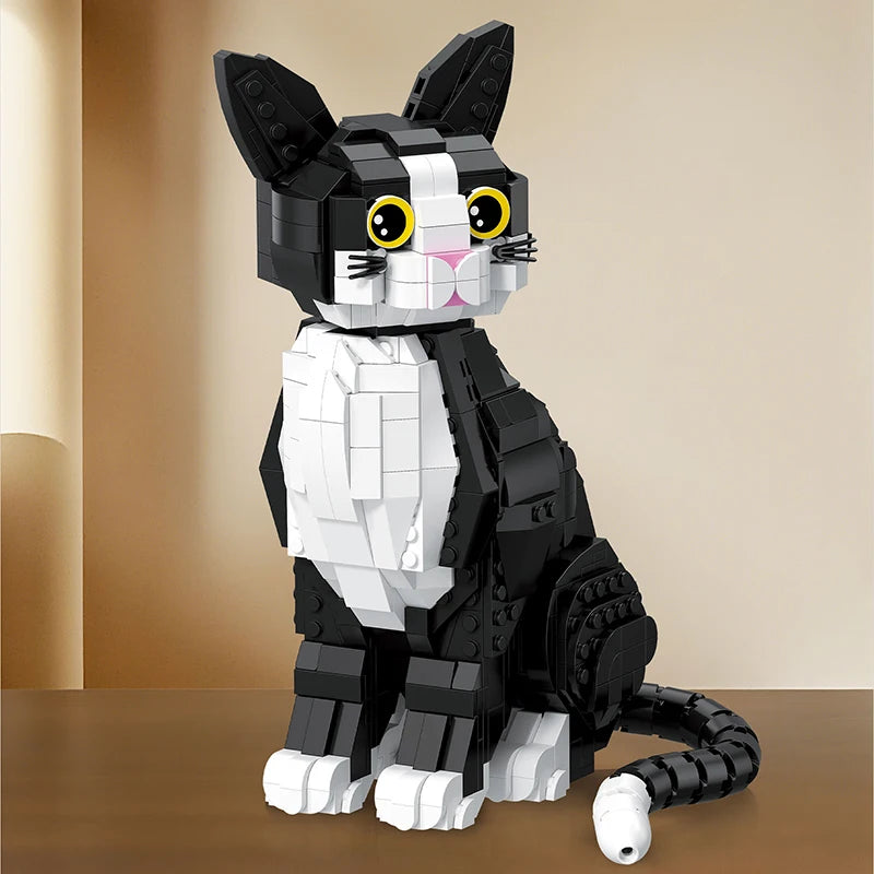 801PCS Tuxedo Cat Building Blocks – Cute Kitty Display Model