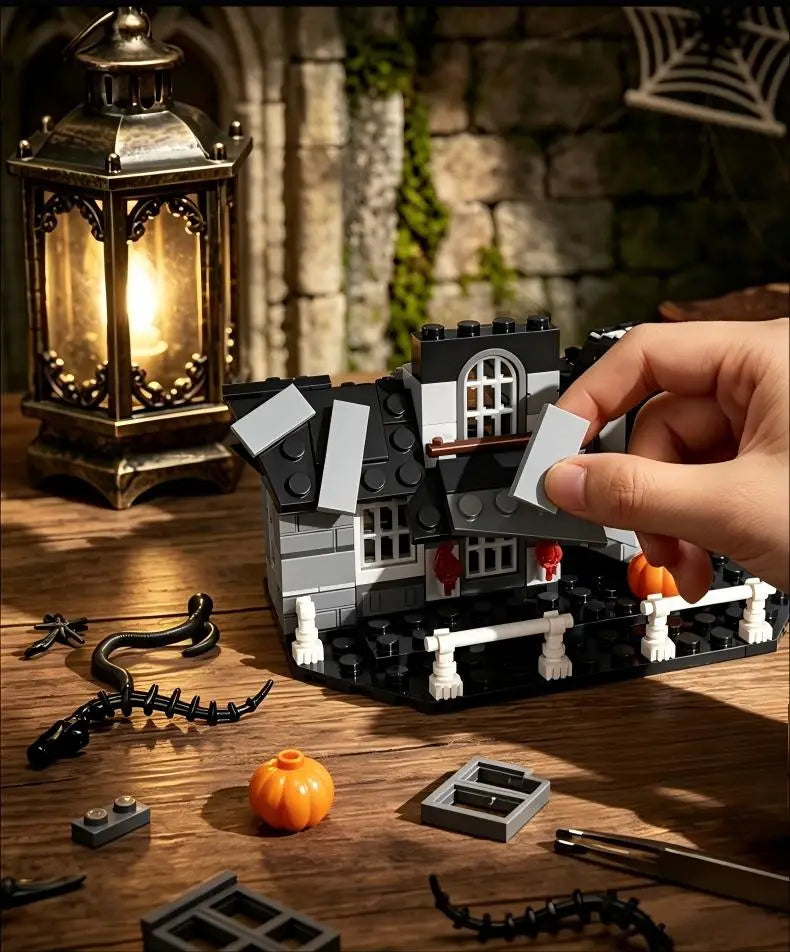Nightmare-Inspired Haunted Mansion Building Block Collection – 581 Pieces