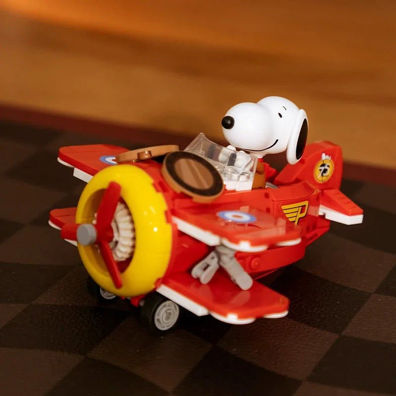 Pantasy Snoopy Red House Building Blocks – 12 Designs to Collect