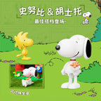 Pantasy Snoopy Red House Building Blocks – 12 Designs to Collect