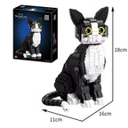 801PCS Tuxedo Cat Building Blocks – Cute Kitty Display Model