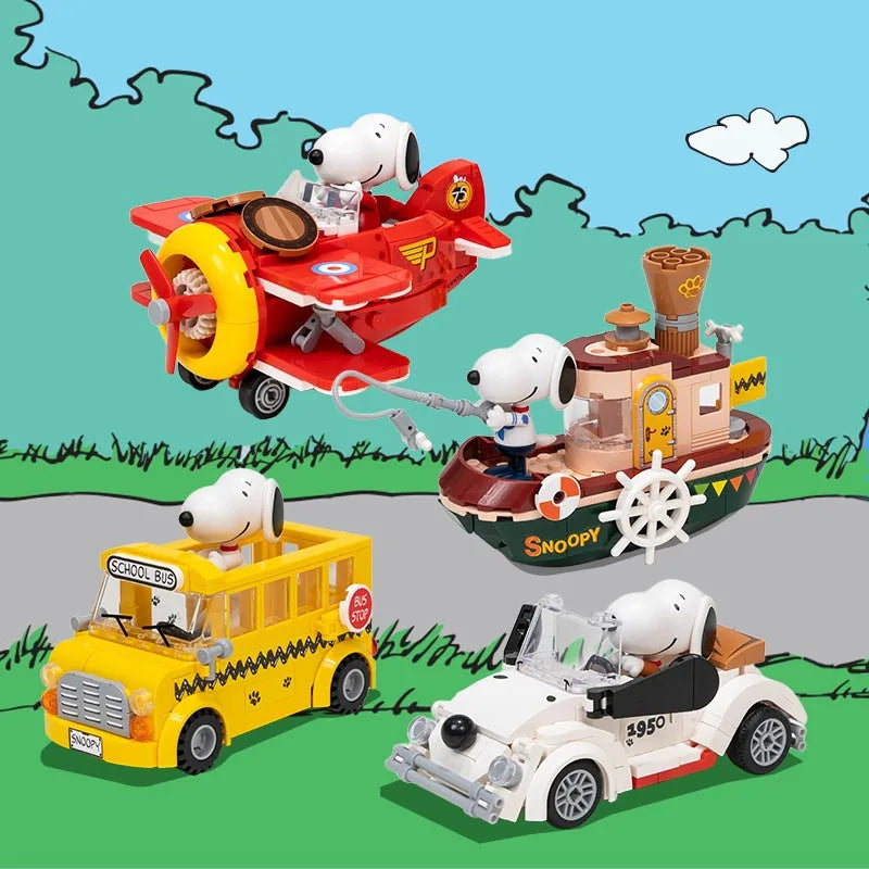 Pantasy Snoopy Red House Building Blocks – 12 Designs to Collect